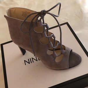 Brand new Nine West grey velvet heels